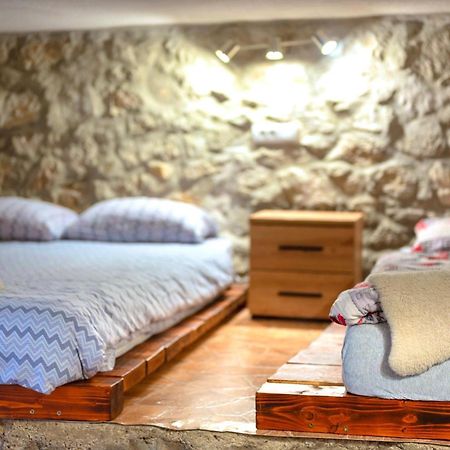 Stone Room-Kamena Soba Sipovo Bagian luar foto