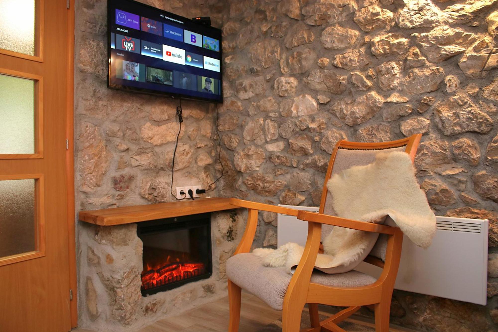 Stone Room-Kamena Soba Sipovo Bagian luar foto